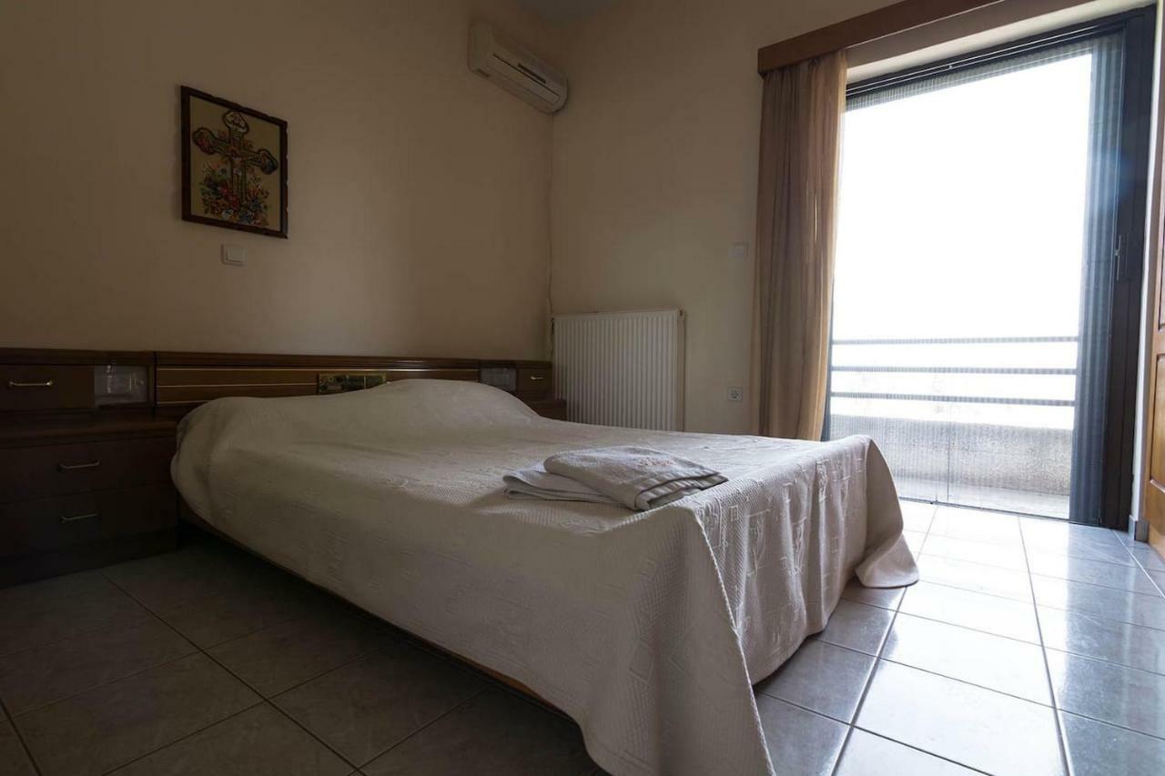 Apartment Big Family House In Village *